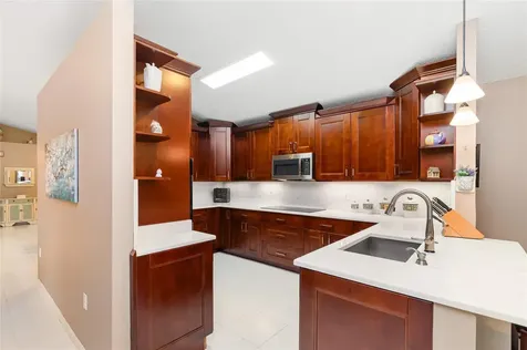 6660 NW 75th Place Parkland FL 33067