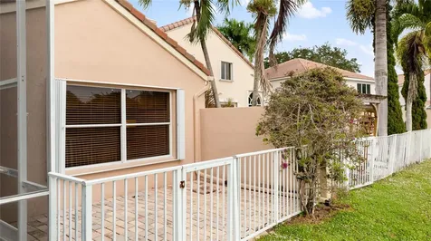 6660 NW 75th Place Parkland FL 33067