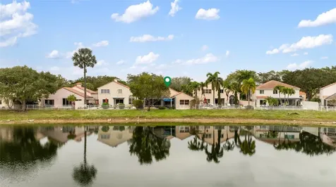 6660 NW 75th Place Parkland FL 33067
