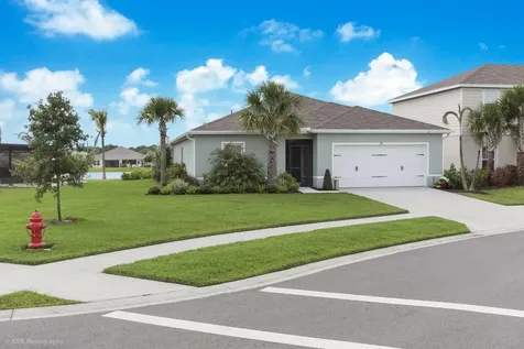 423 Acai Lane Fort Pierce FL 34981