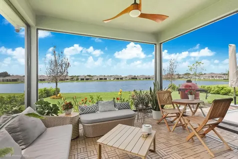 423 Acai Lane Fort Pierce FL 34981
