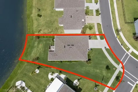 423 Acai Lane Fort Pierce FL 34981