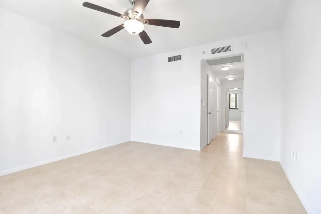 100 N Federal Highway Fort Lauderdale FL 33301