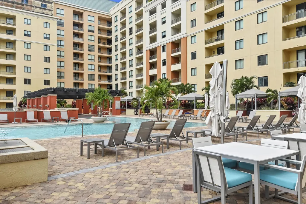 100 N Federal Highway Fort Lauderdale FL 33301
