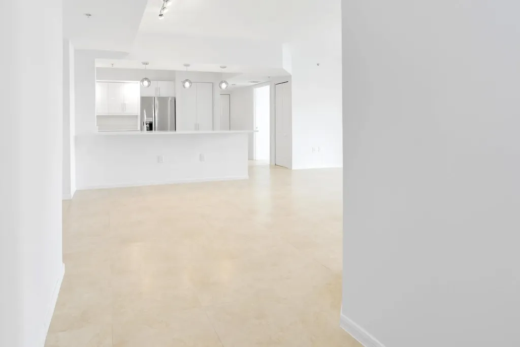 100 N Federal Highway Fort Lauderdale FL 33301