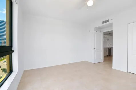 100 N Federal Highway Fort Lauderdale FL 33301