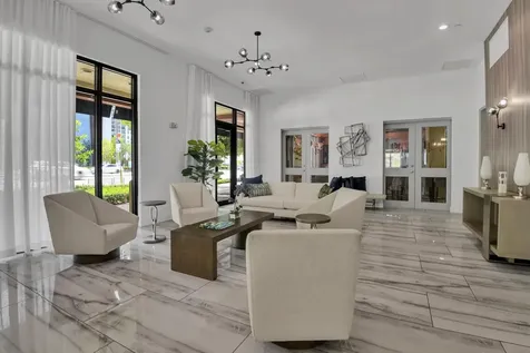 100 N Federal Highway Fort Lauderdale FL 33301