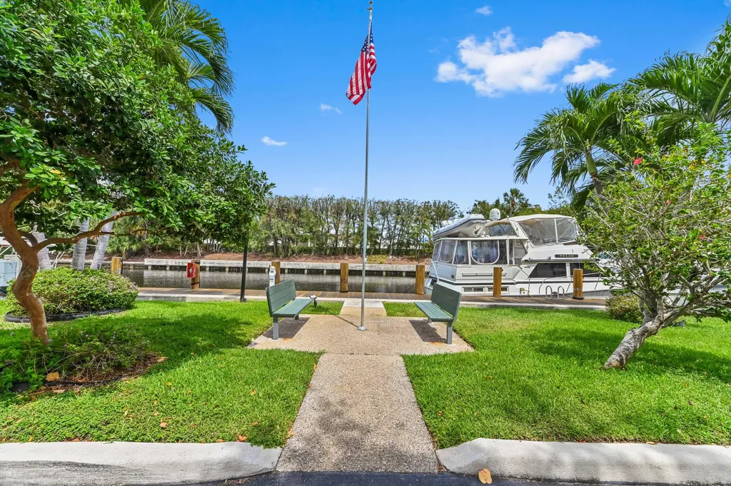 6309 Bay Club Drive Fort Lauderdale FL 33308
