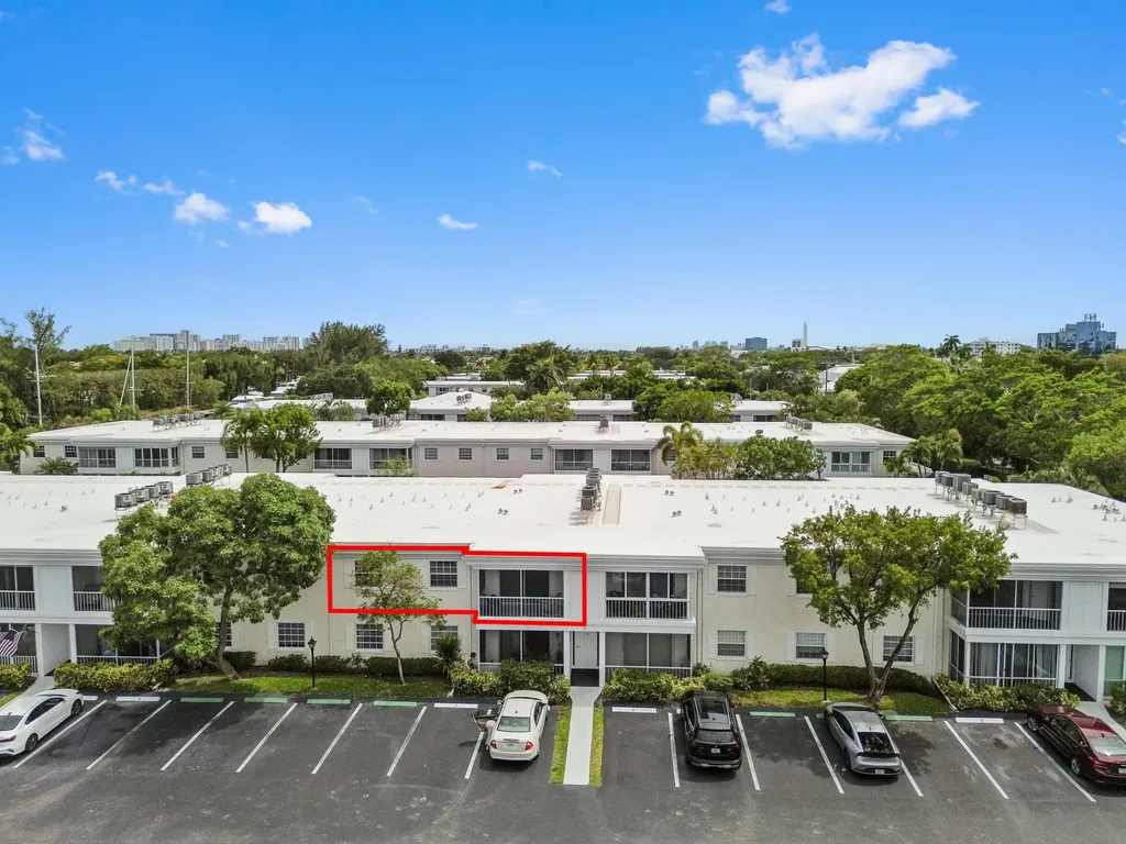 6309 Bay Club Drive Fort Lauderdale FL 33308