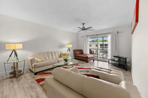 6309 Bay Club Drive Fort Lauderdale FL 33308
