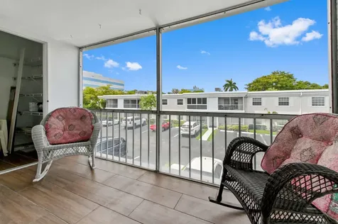 6309 Bay Club Drive Fort Lauderdale FL 33308