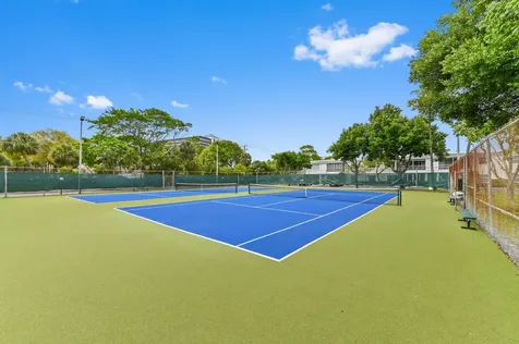 6309 Bay Club Drive Fort Lauderdale FL 33308