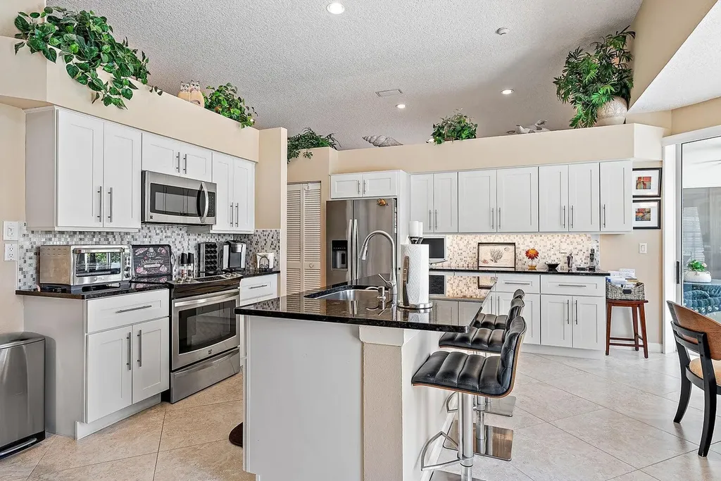 240 Eagleton Estate Boulevard Palm Beach Gardens FL 33418