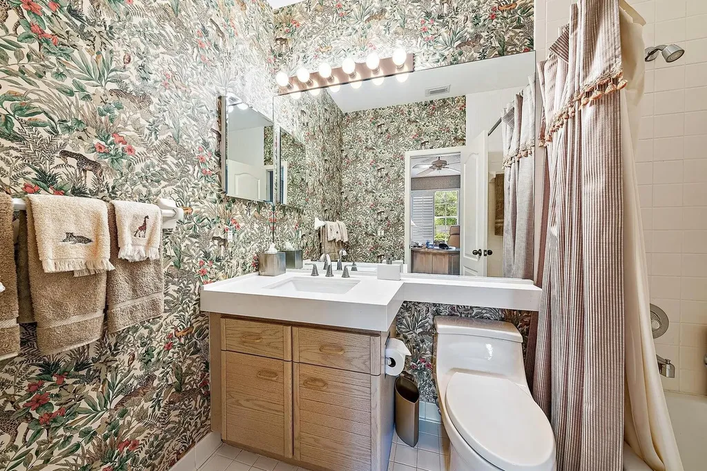 240 Eagleton Estate Boulevard Palm Beach Gardens FL 33418