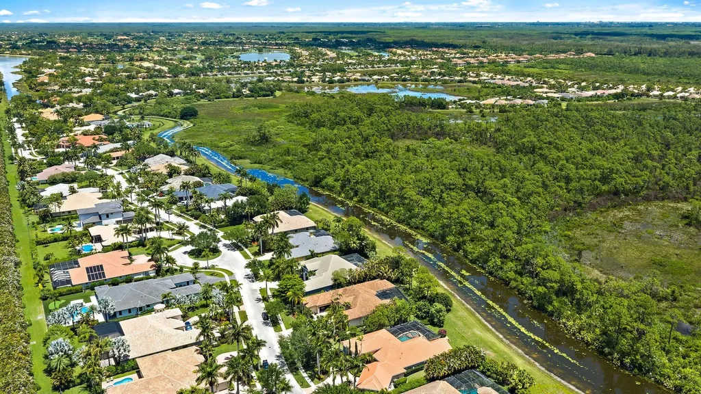 6087 Wildcat Run West Palm Beach FL 33412