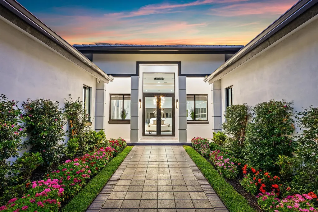 6087 Wildcat Run West Palm Beach FL 33412