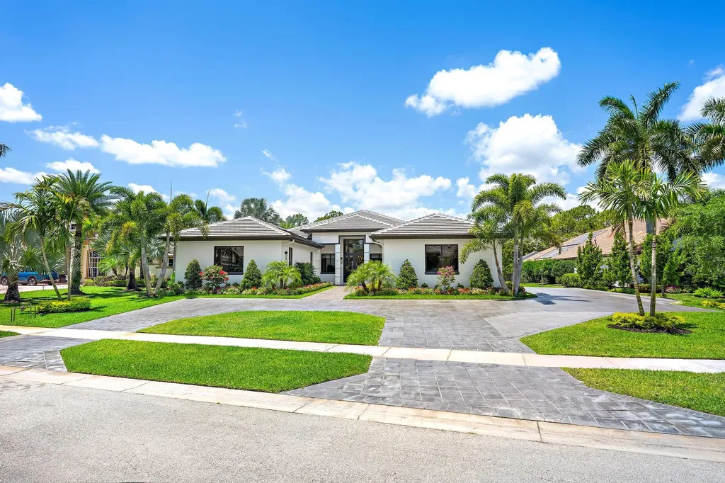 6087 Wildcat Run West Palm Beach FL 33412