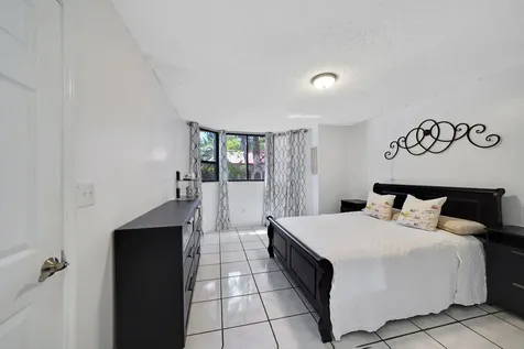 7451 NW 16th Street Plantation FL 33313