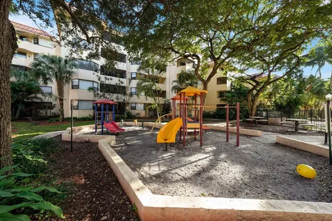 7451 NW 16th Street Plantation FL 33313