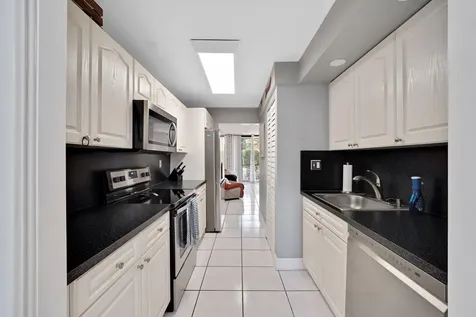 7451 NW 16th Street Plantation FL 33313