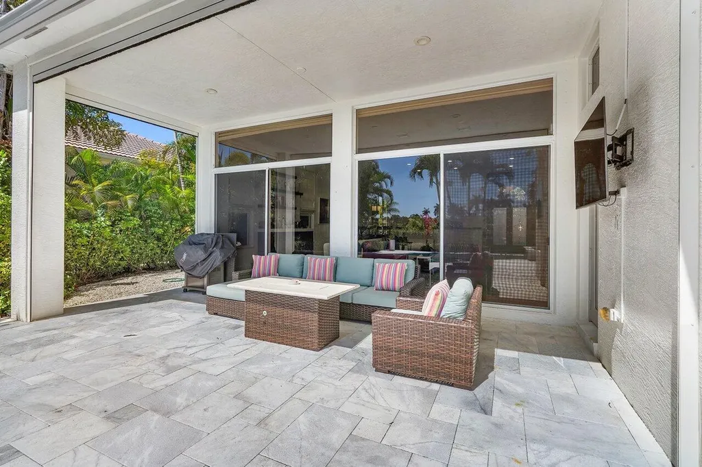233 Porto Vecchio Way Palm Beach Gardens FL 33418