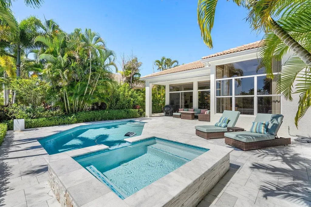 233 Porto Vecchio Way Palm Beach Gardens FL 33418