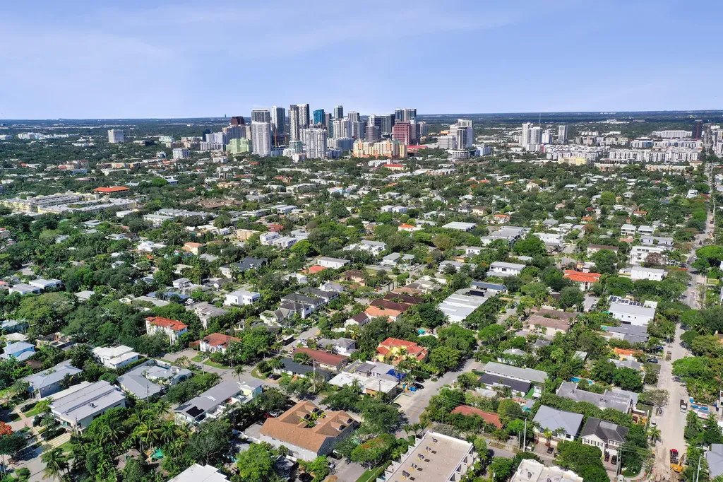 510 NE 17th Avenue Fort Lauderdale FL 33301