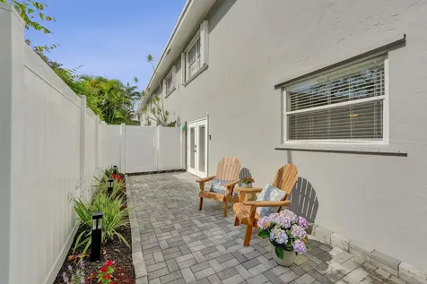 510 NE 17th Avenue Fort Lauderdale FL 33301