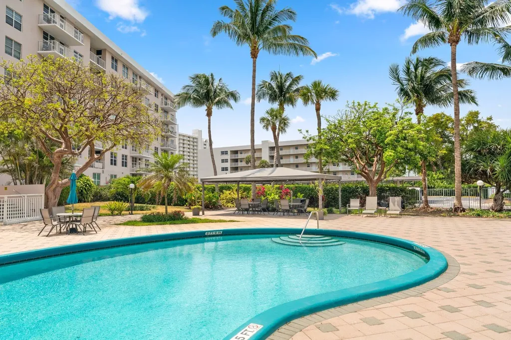 2851 S Ocean Boulevard Boca Raton FL 33432