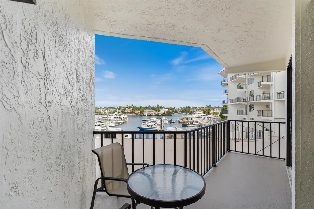 1035 S Federal Highway Delray Beach FL 33483