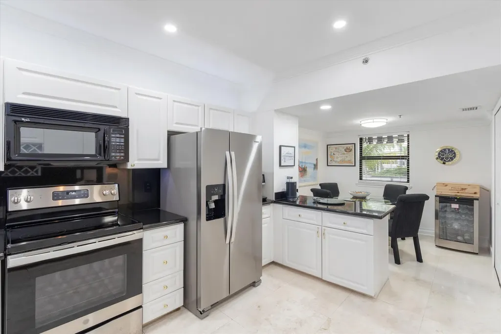 1035 S Federal Highway Delray Beach FL 33483