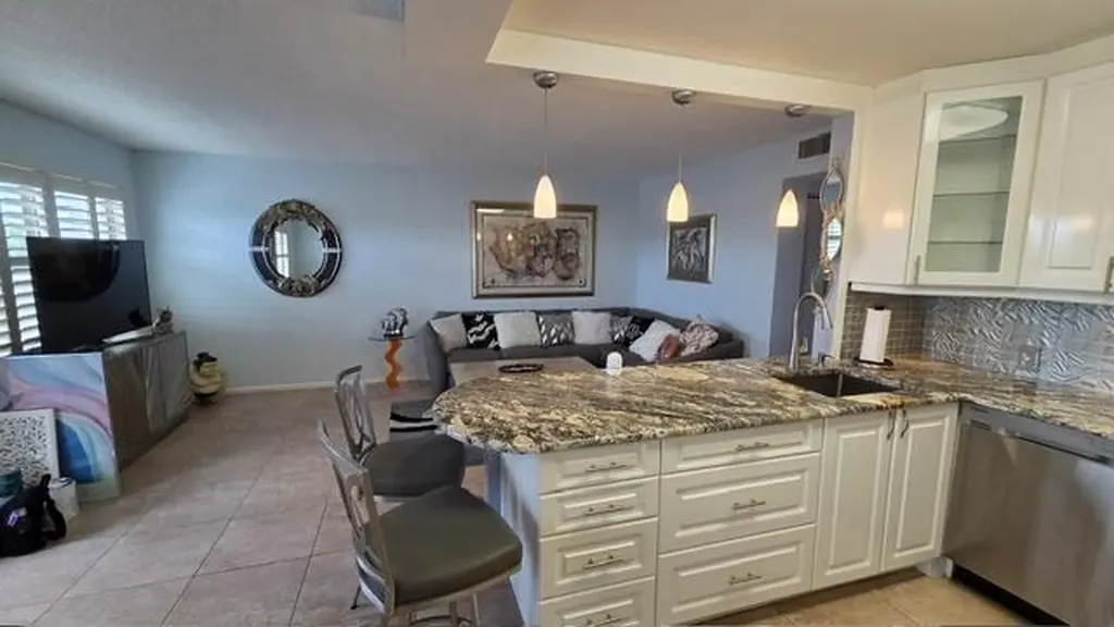 4030 Rexford Boca Raton FL 33434