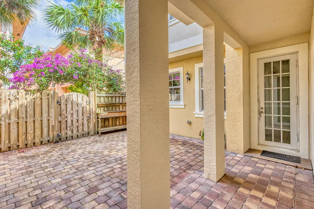 575 Dakota Drive Jupiter FL 33458