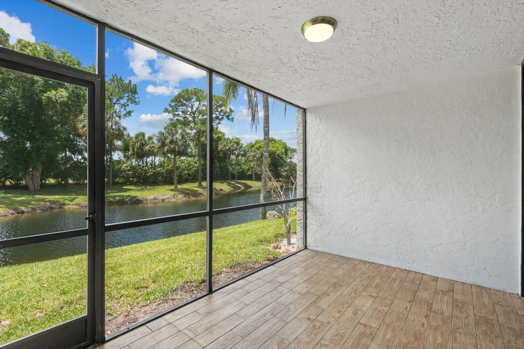6562 Boca Del Mar Drive Boca Raton FL 33433