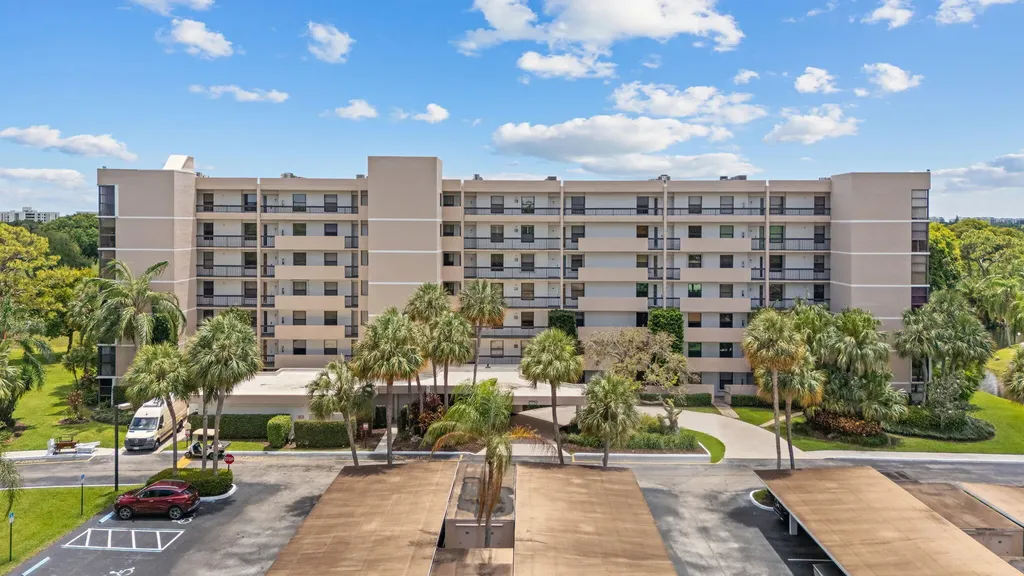 6562 Boca Del Mar Drive Boca Raton FL 33433