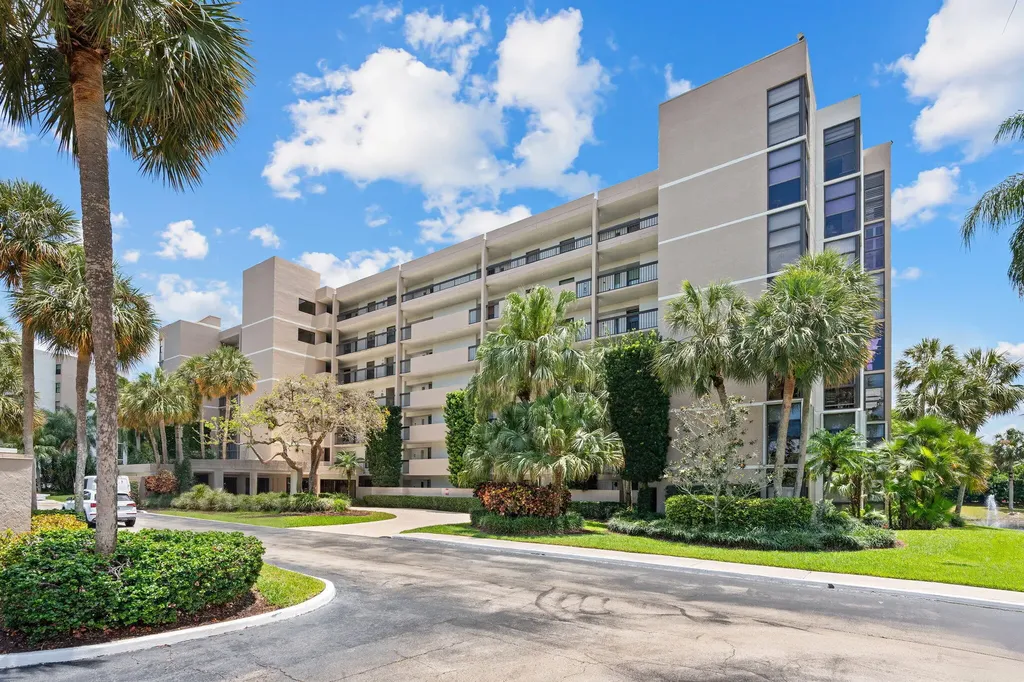 6562 Boca Del Mar Drive Boca Raton FL 33433