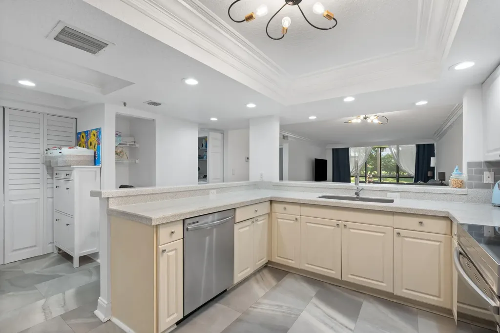 6562 Boca Del Mar Drive Boca Raton FL 33433