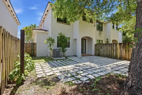 3720 SW 69th Avenue Miami FL 33155