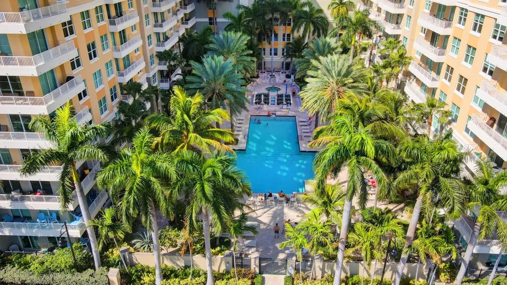 700 E Boynton Beach Boulevard Boynton Beach FL 33435