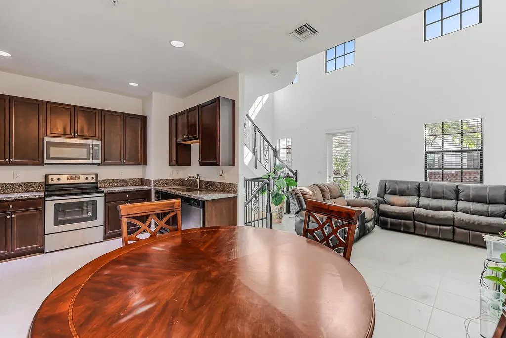 11675 SW 13th Court Pembroke Pines FL 33025