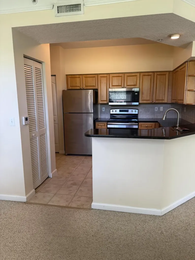 2050 Alta Meadows Lane Delray Beach FL 33444