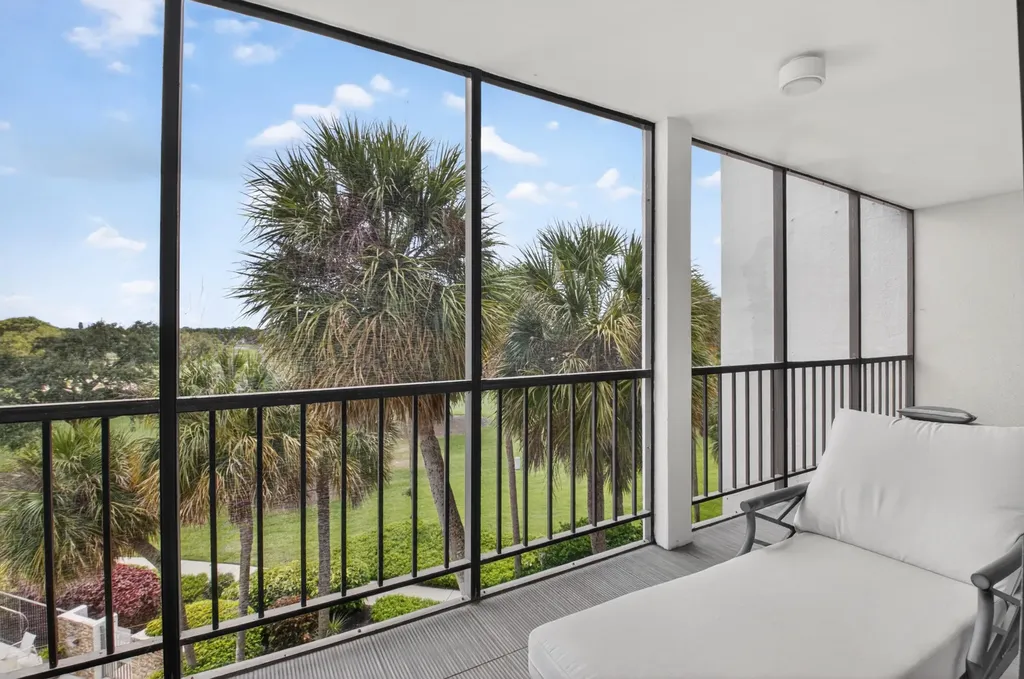 6845 Willow Wood Drive Boca Raton FL 33434