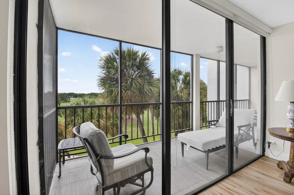 6845 Willow Wood Drive Boca Raton FL 33434