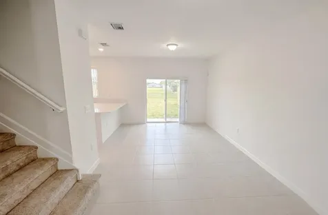 12432 NW 23rd Court Miami FL 33167