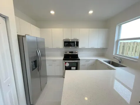 12432 NW 23rd Court Miami FL 33167