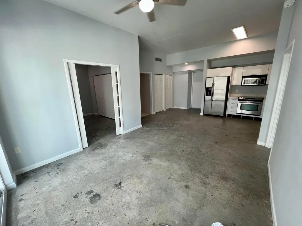 133 NE 2nd Avenue Miami FL 33132