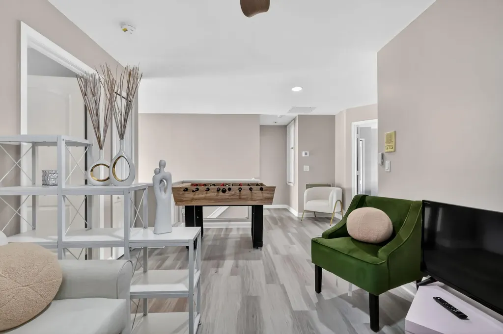 3620 Hamilton Key West Palm Beach FL 33411