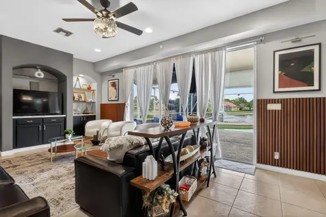 3620 Hamilton Key West Palm Beach FL 33411