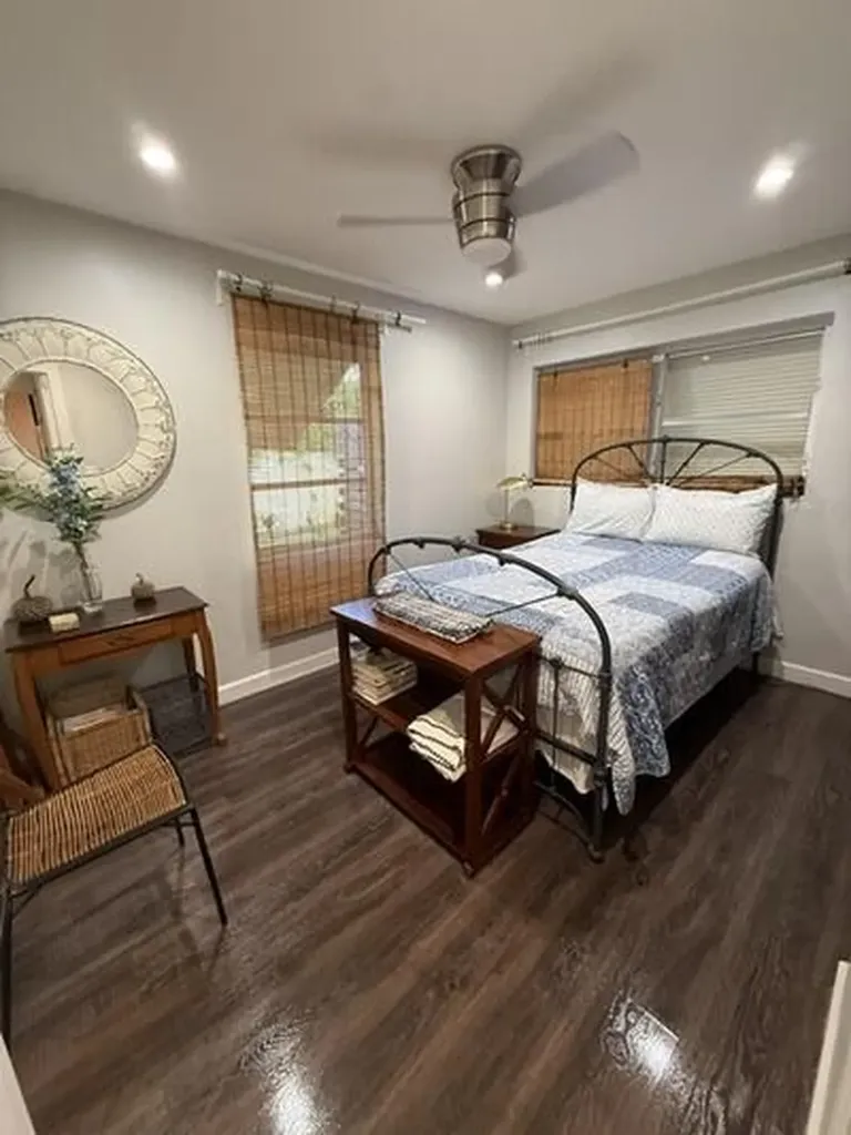 532 Foresteria Drive West Palm Beach FL 33403