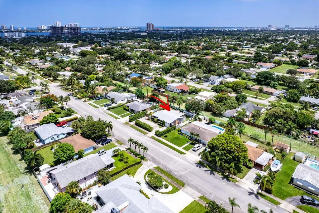 532 Foresteria Drive West Palm Beach FL 33403